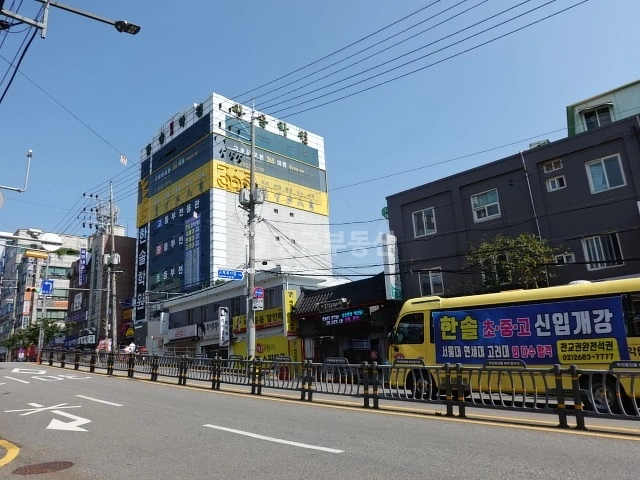 서울특별시 구로구 고척동 건물 사진 1