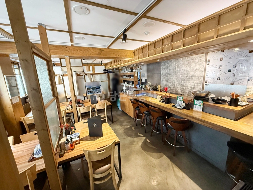 서울특별시 강남구 신사동 상가 사진 1