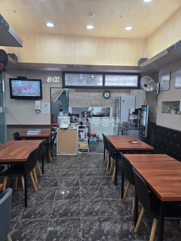 경기도 수원시 영통구 신동 상가 사진 1