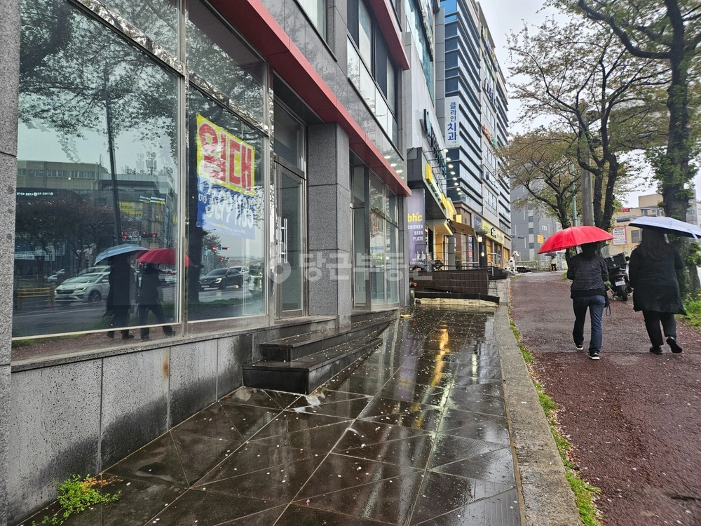 제주특별자치도 제주시 아라일동 상가 사진 1