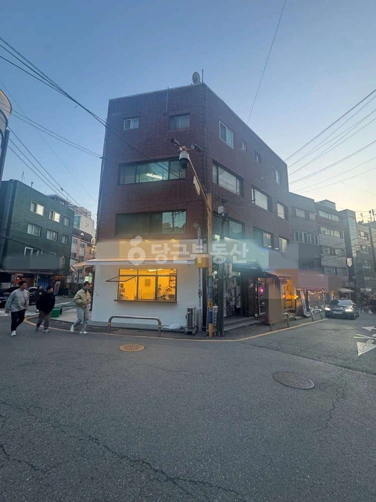 서울특별시 서초구 잠원동 상가 사진 1