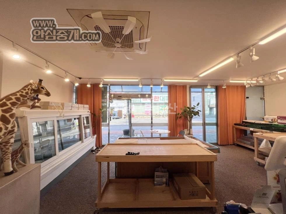 전북특별자치도 전주시 완산구 중화산동2가 상가 사진 1