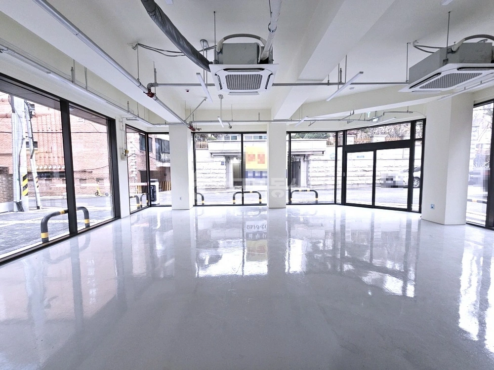 서울특별시 강남구 역삼동 상가 사진 1