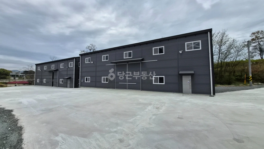충청북도 청주시 흥덕구 송절동 공장/창고 사진 1