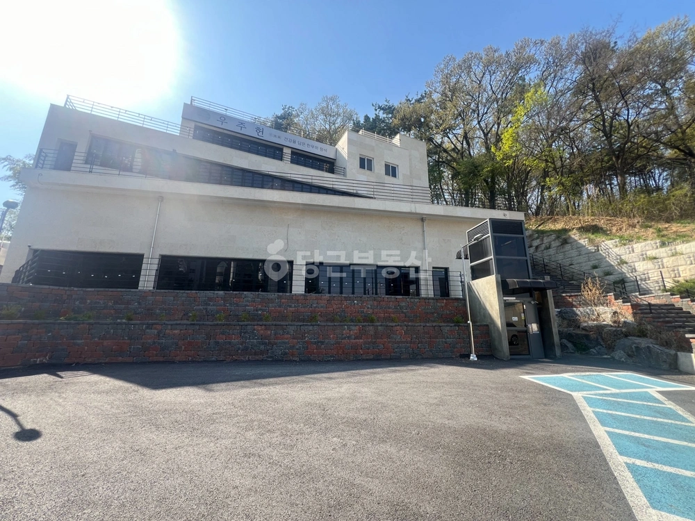 충청남도 천안시 동남구 용곡동 상가 사진 1