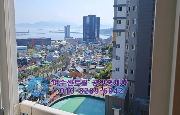전남광주통합특별시 여수시 관문동 아파트 사진 1