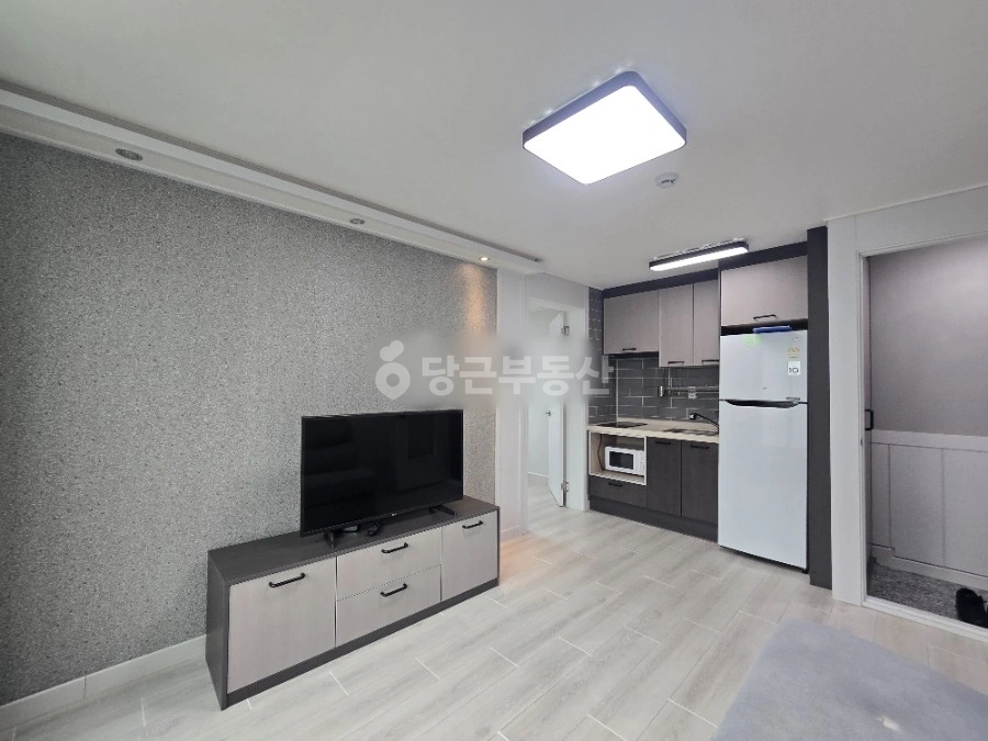 대전광역시 서구 용문동 원룸 사진 1