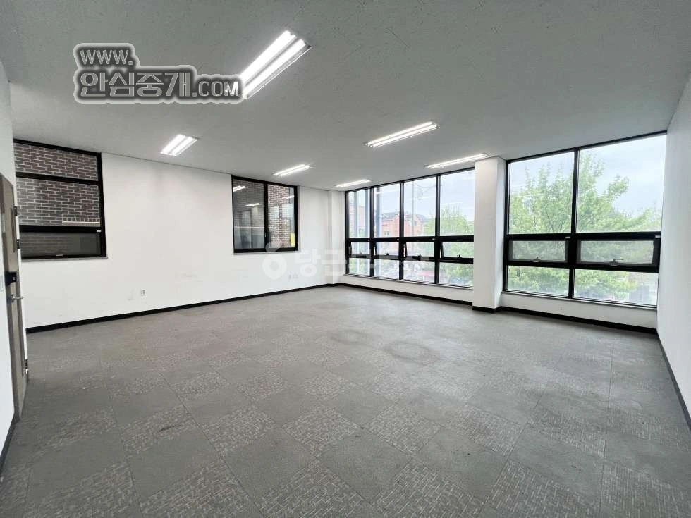 전북특별자치도 전주시 완산구 효자동3가 상가 사진 1