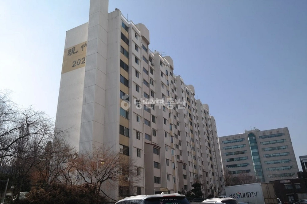 서울특별시 강남구 청담동 아파트 사진 1