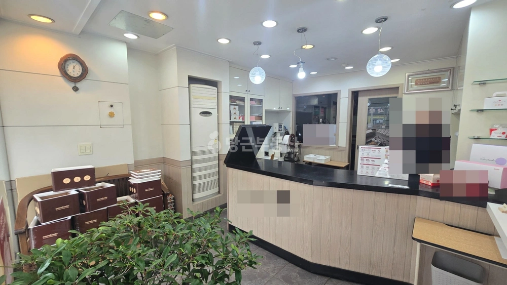 경기도 고양시 일산서구 일산동 상가 사진 1