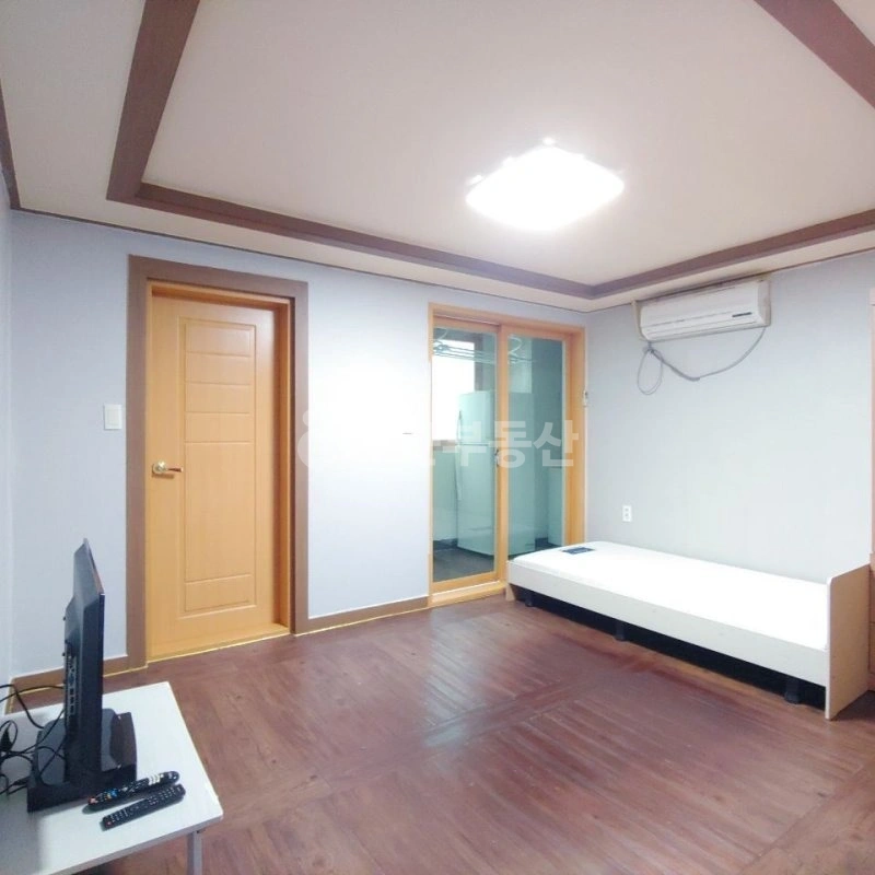 경상남도 김해시 삼문동 원룸 사진 1