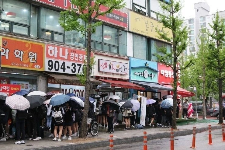 경기도 고양시 일산서구 일산동 상가 사진 1