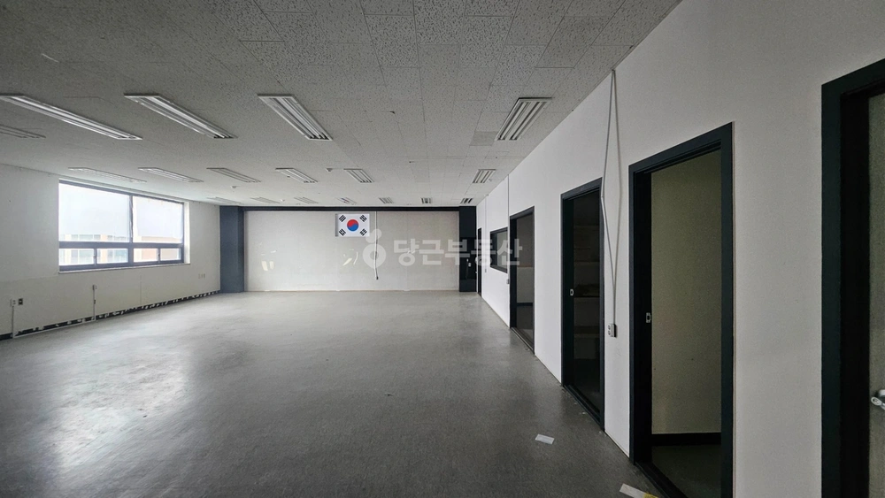 충청남도 천안시 동남구 신방동 상가 사진 1