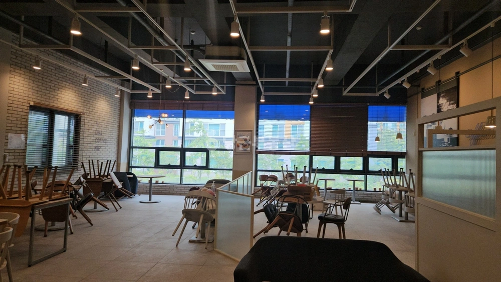 전북특별자치도 전주시 덕진구 만성동 상가 사진 1