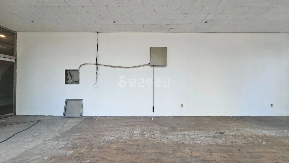 경기도 고양시 일산동구 중산동 상가 사진 1