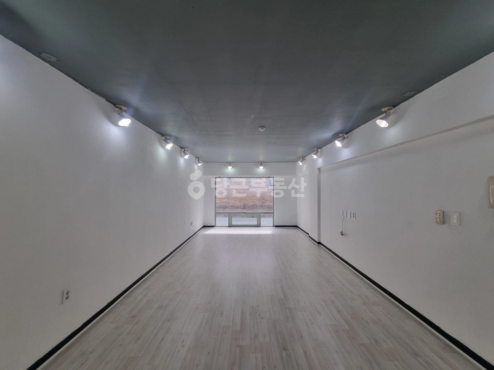 서울특별시 마포구 동교동 오피스텔 사진 1