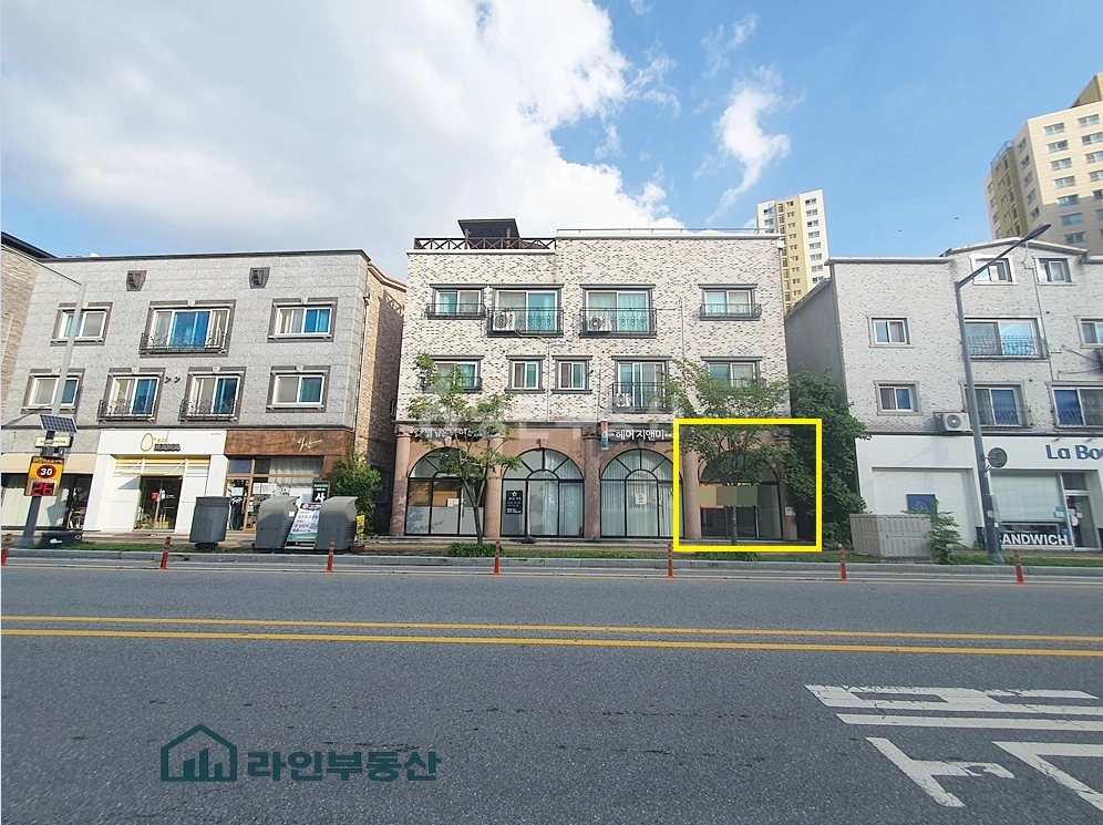 대전광역시 서구 도안동 상가 사진 1