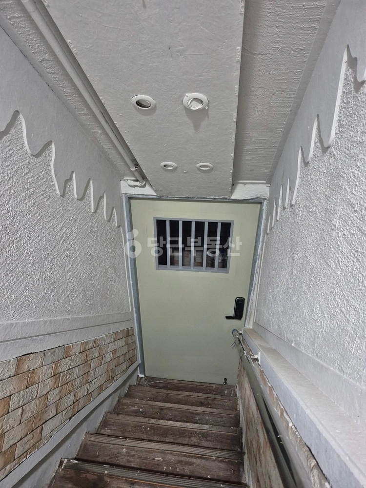 부산광역시 사하구 신평동 상가 사진 1