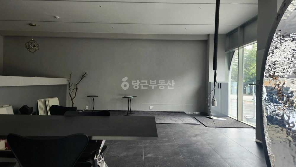 경기도 수원시 영통구 이의동 상가 사진 1