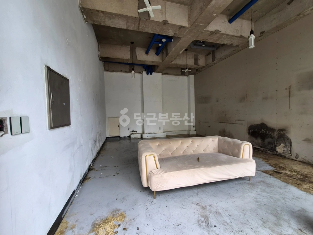 경기도 파주시 목동동 상가 사진 1