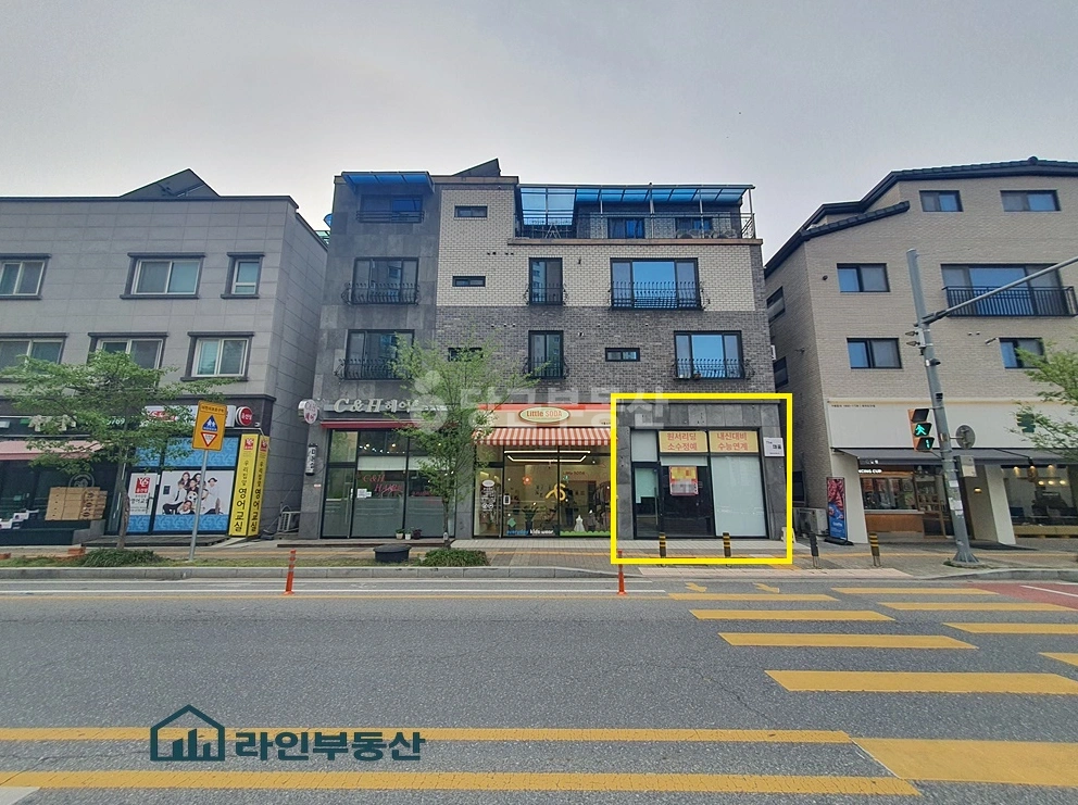 대전광역시 서구 도안동 상가 사진 1
