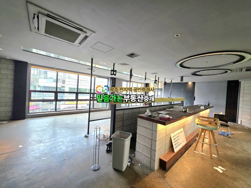 전남광주통합특별시 북구 운암동 상가 사진 1