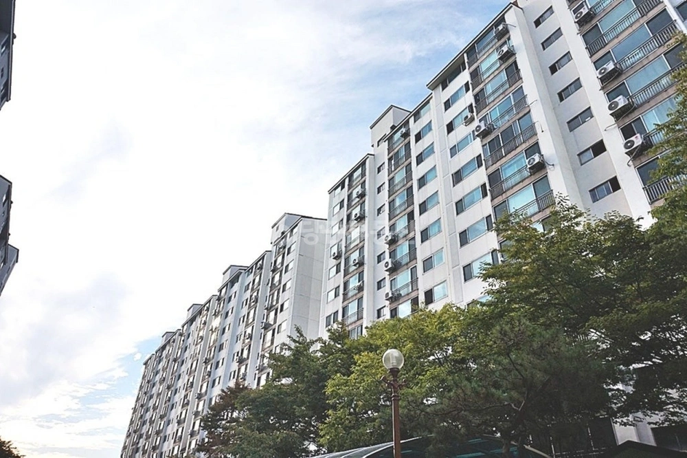 경기도 수원시 권선구 탑동 아파트 사진 1