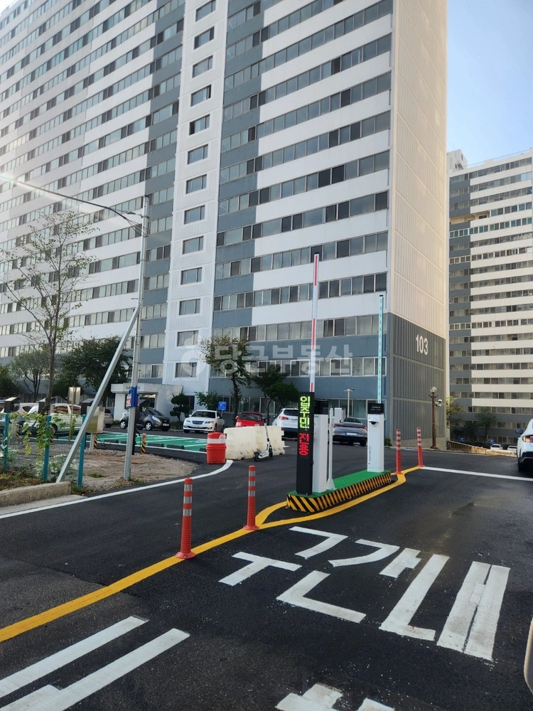 경상북도 포항시 북구 흥해읍 아파트 사진 1