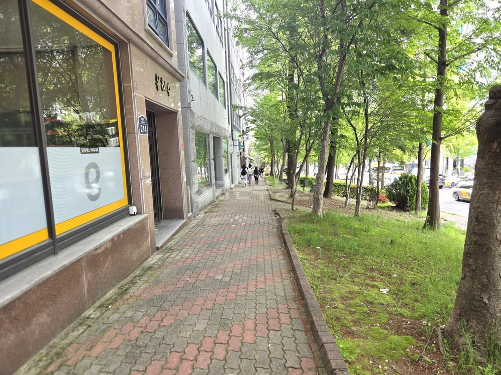 전남광주통합특별시 서구 쌍촌동 상가 사진 1