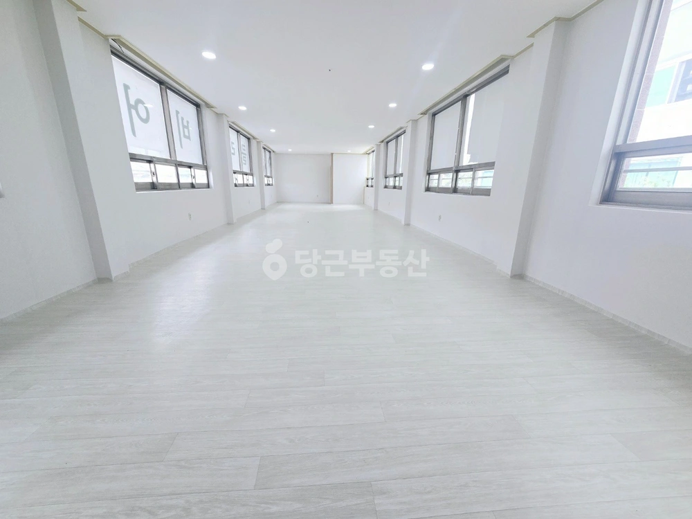 전북특별자치도 전주시 완산구 중화산동2가 상가 사진 1