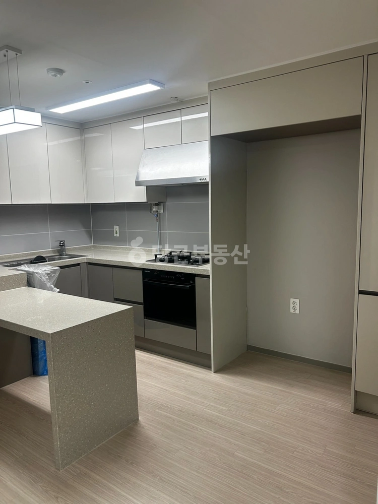부산광역시 부산진구 범천동 아파트 사진 1