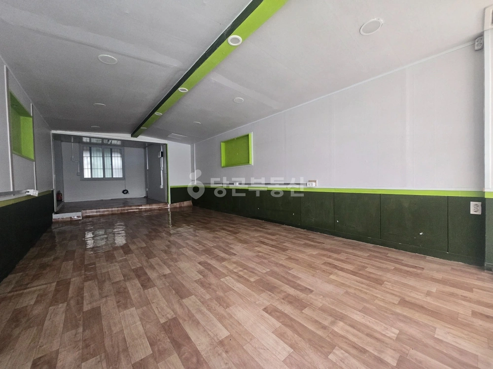 충청남도 천안시 동남구 신부동 상가 사진 1