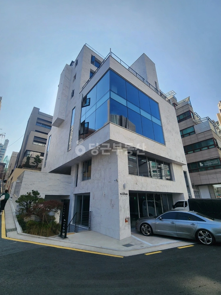 서울특별시 강남구 청담동 상가 사진 1