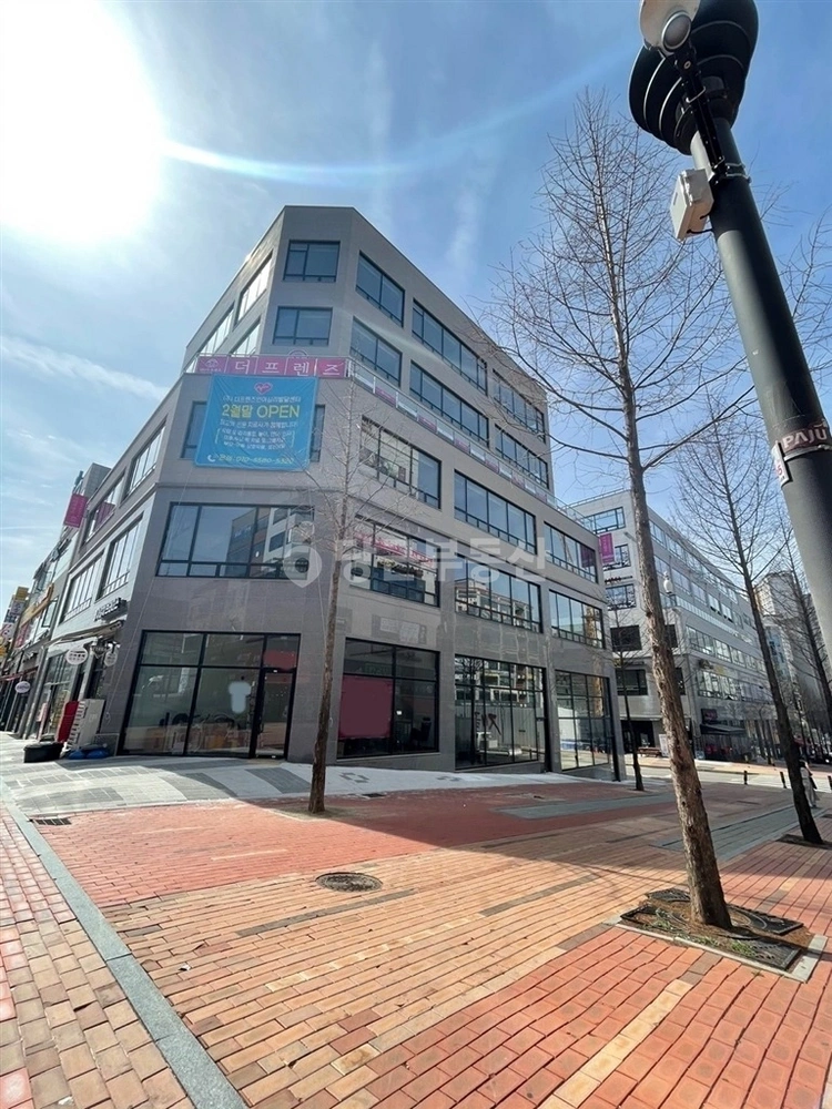 경기도 파주시 목동동 상가 사진 1