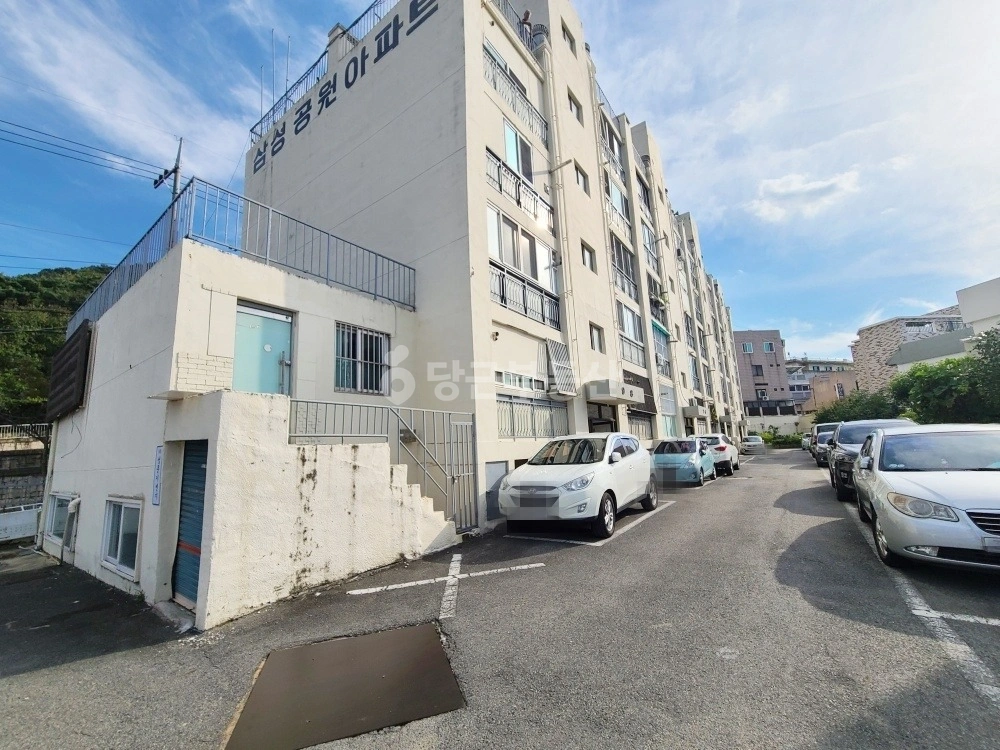 대구광역시 남구 대명동 아파트 사진 1