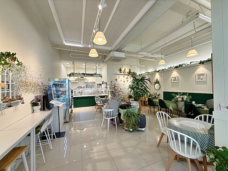 충청남도 천안시 서북구 불당동 상가 사진 1