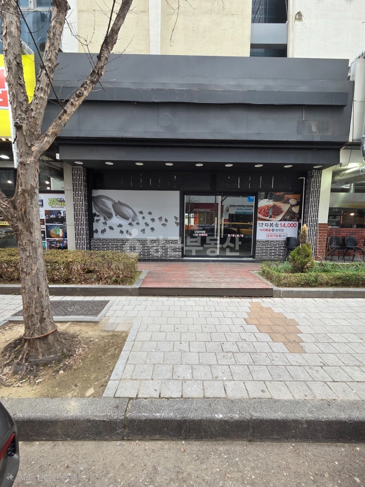 전남광주통합특별시 서구 치평동 상가 사진 1