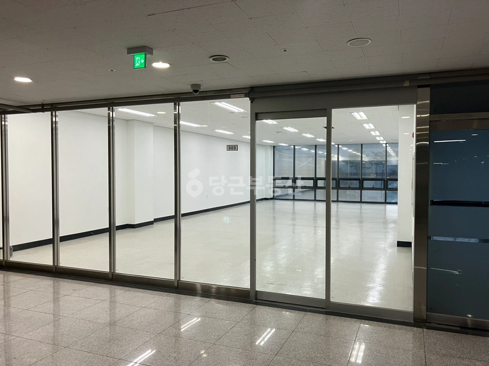 경기도 수원시 영통구 이의동 상가 사진 1