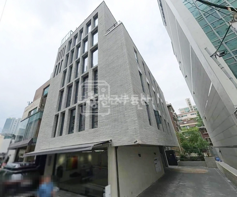 서울특별시 강남구 청담동 건물 사진 1