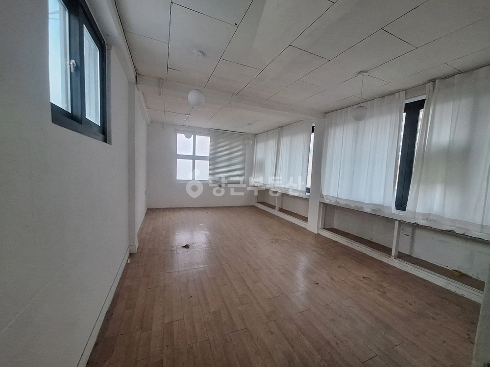 대구광역시 중구 동문동 상가 사진 1