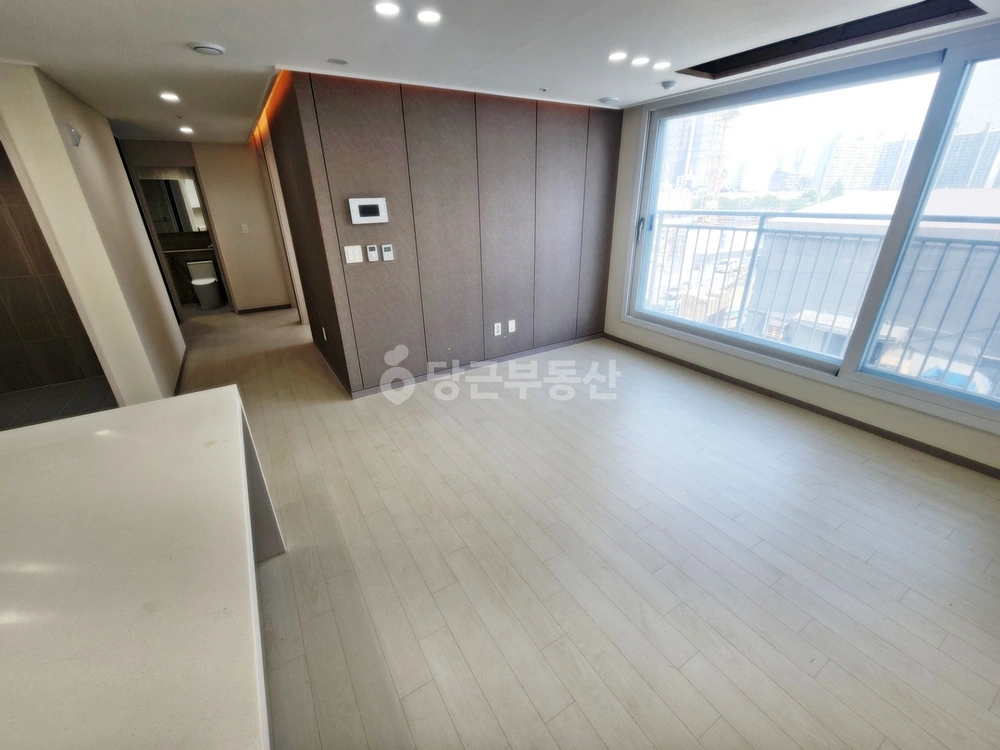 인천광역시 제물포구 신흥동3가 아파트 사진 1