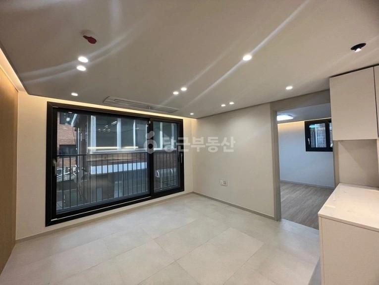 경기도 안양시 동안구 비산동 빌라(투룸 이상) 사진 1