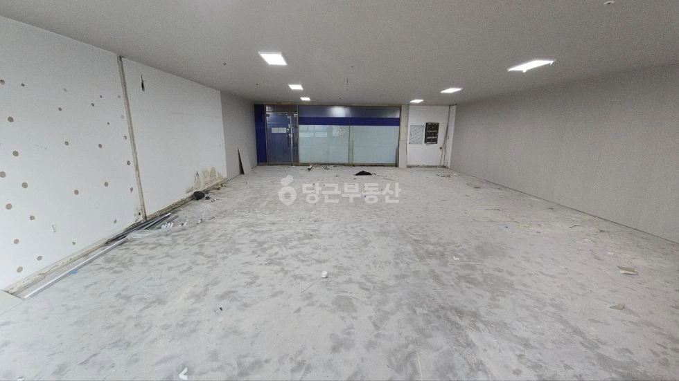 경기도 고양시 일산동구 백석동 상가 사진 1