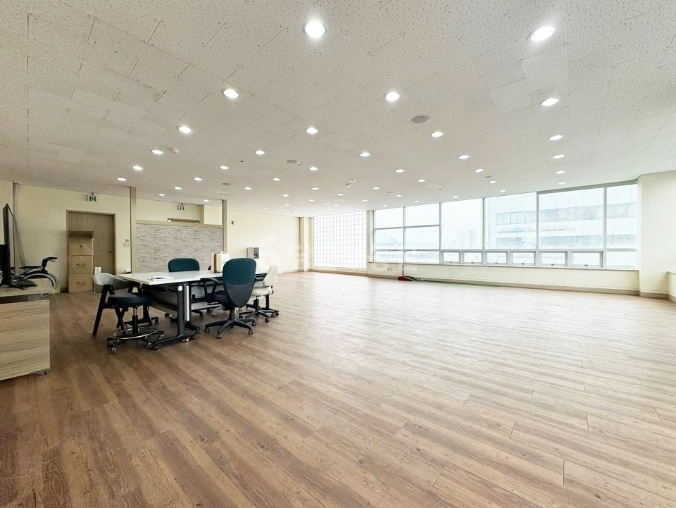 대전광역시 서구 용문동 사무실 사진 1