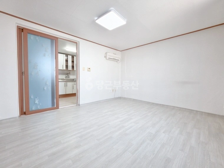 대전광역시 서구 괴정동 원룸 사진 1