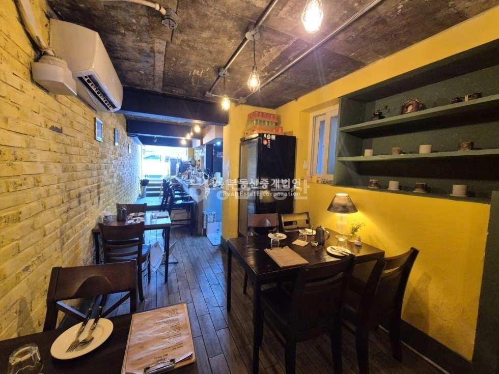 서울특별시 마포구 서교동 상가 사진 1