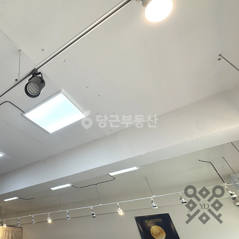 대전광역시 서구 갈마동 상가 사진 1