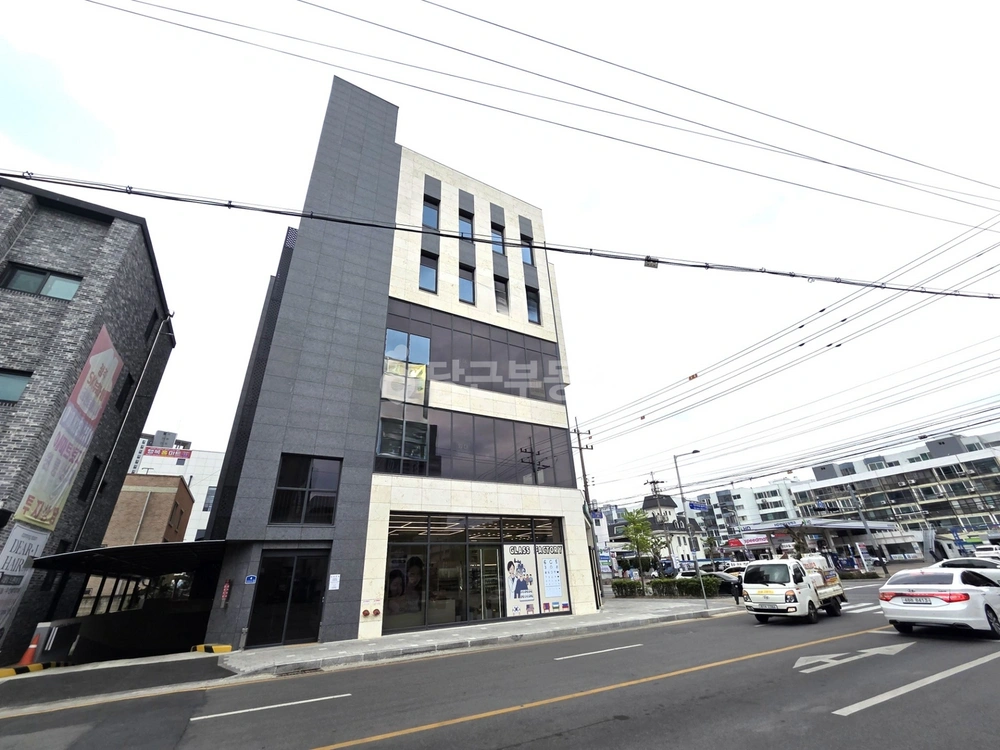 충청북도 청주시 흥덕구 봉명동 상가 사진 1