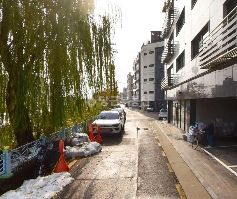 경기도 수원시 권선구 세류동 상가 사진 1