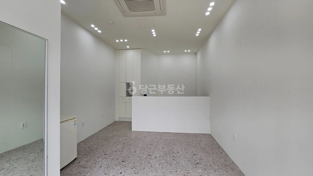 충청남도 천안시 동남구 신방동 상가 사진 1